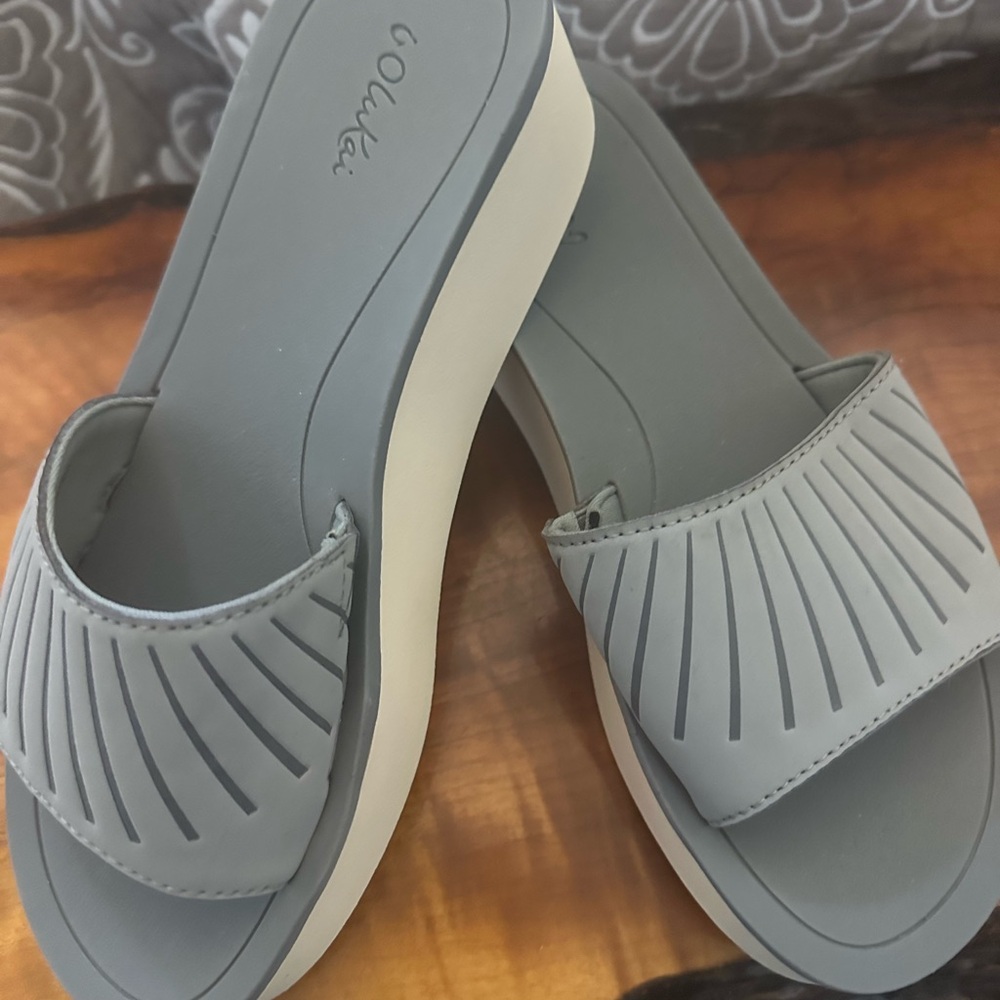 OluKai Women's Slate Slide Sandals